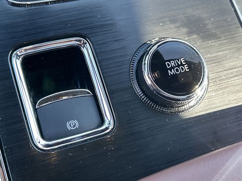 Used 2025 Lincoln Aviator Reserve w/ Illumination Package image 28