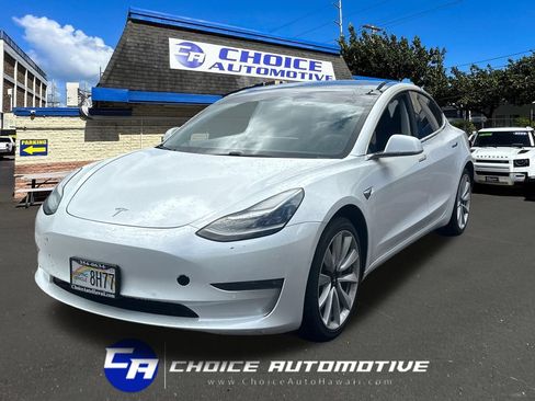 Used 2019 Tesla Model 3 Standard Range RWD image 1