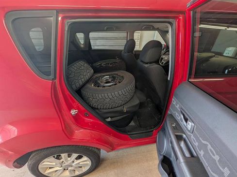 Used 2013 Kia Soul + FWD image 26