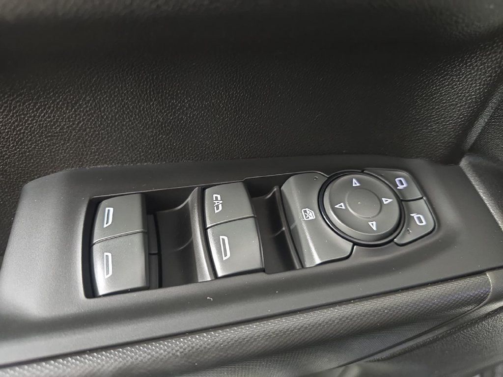 Used 2023 Chevrolet Silverado 1500 Custom Trail Boss AWD/4WD image 24