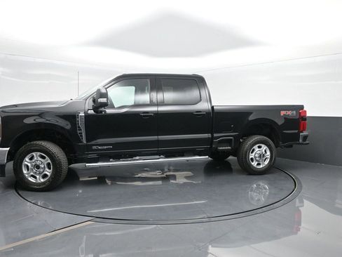 New 2026 Ford F250 XLT w/ XLT Premium Package image 43