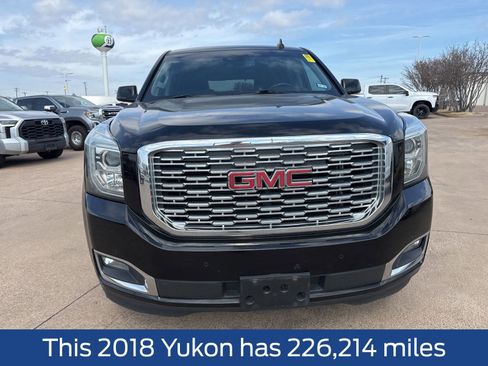 Used 2018 GMC Yukon Denali w/ Open Road Package image 2