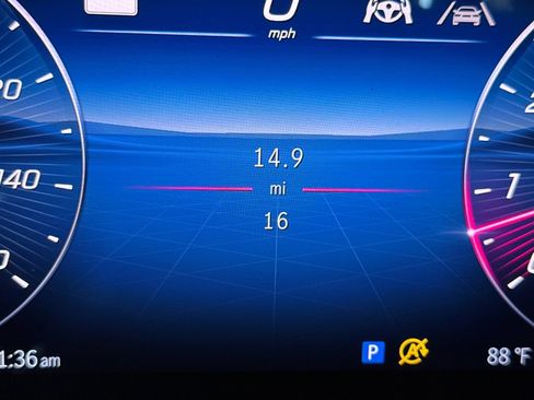 New 2025 Mercedes-Benz C 300 4MATIC Sedan image 32