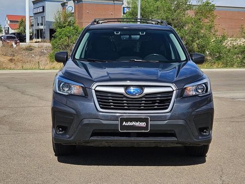 Used 2020 Subaru Forester Premium image 2