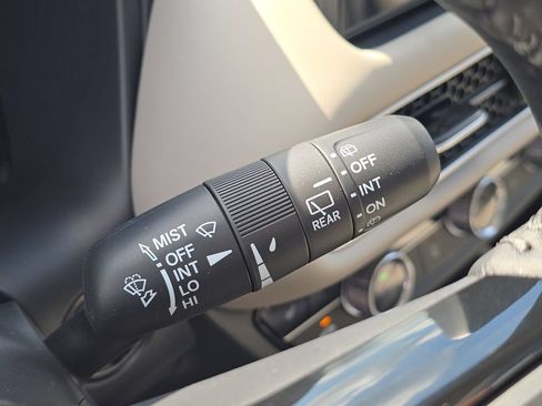 New 2027 Honda HR-V EX-L image 15