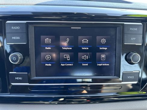 Used 2024 Volkswagen Taos S FWD image 25