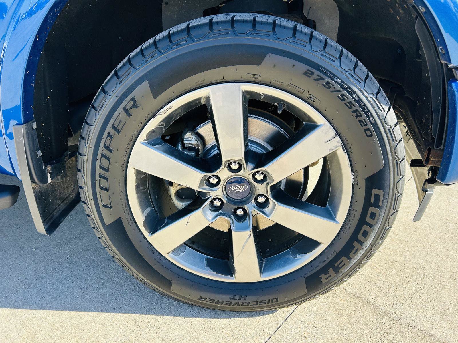 Used 2017 Ford F150 XLT w/ Equipment Group 302A Luxury AWD/4WD image 36