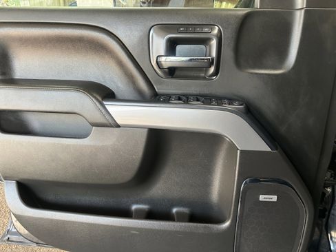 Used 2016 Chevrolet Silverado 1500 LTZ Z71 w/ LTZ Plus Package AWD/4WD image 30