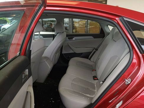 Used 2019 Hyundai Sonata SE FWD image 13