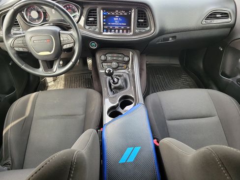 Used 2016 Dodge Challenger R/T Scat Pack RWD image 16
