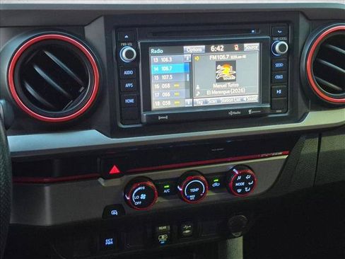 Used 2019 Toyota Tacoma SR5 RWD image 17