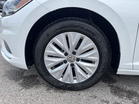 Used 2019 Volkswagen Jetta S w/ Driver Assistance Package FWD image 8