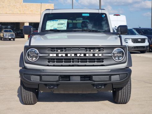 New 2026 Ford Bronco 2-Door AWD/4WD image 6