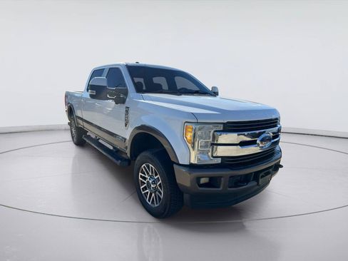 Used 2017 Ford F250 King Ranch w/ FX4 Off-Road Package AWD/4WD image 1