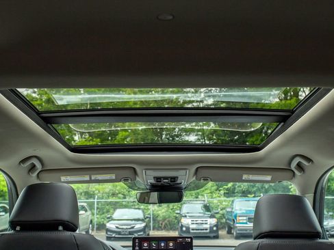 New 2026 Honda Pilot Touring image 14