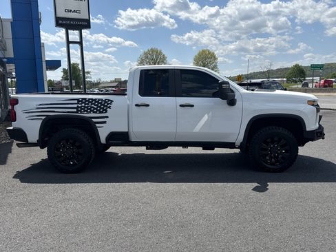 Used 2020 Chevrolet Silverado 2500 W/T w/ WT Fleet Convenience Package AWD/4WD image 2