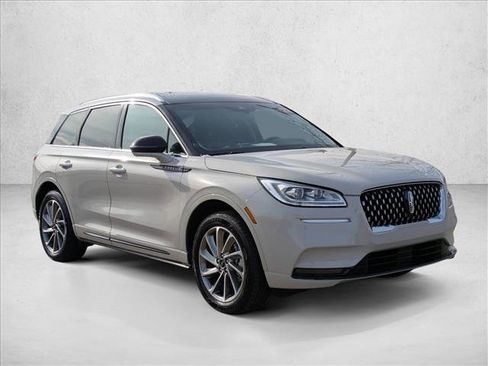 Used 2022 Lincoln Corsair Grand Touring w/ Elements Technology Bundle image 3