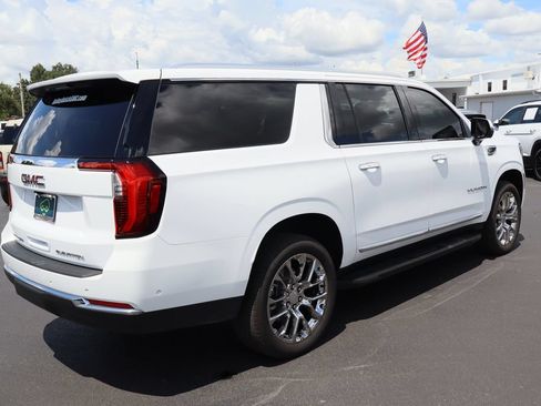 Certified 2026 GMC Yukon XL Elevation w/ LPO, Floor Liner Package RWD image 9