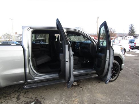 Used 2023 GMC Sierra 1500 Pro w/ Graphite Edition image 29