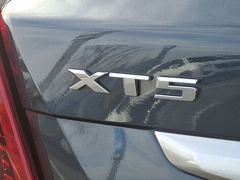 Certified 2021 Cadillac XT5 Premium Luxury image 35