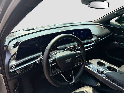 Used 2024 Cadillac Lyriq Sport RWD image 24