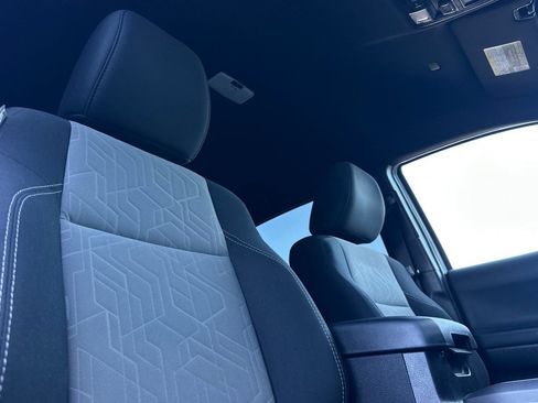 Used 2021 Toyota Tacoma TRD Off-Road w/ Technology Package image 19