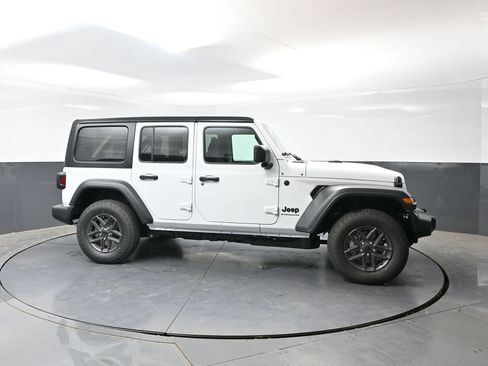 New 2026 Jeep Wrangler Unlimited Sport AWD/4WD image 2