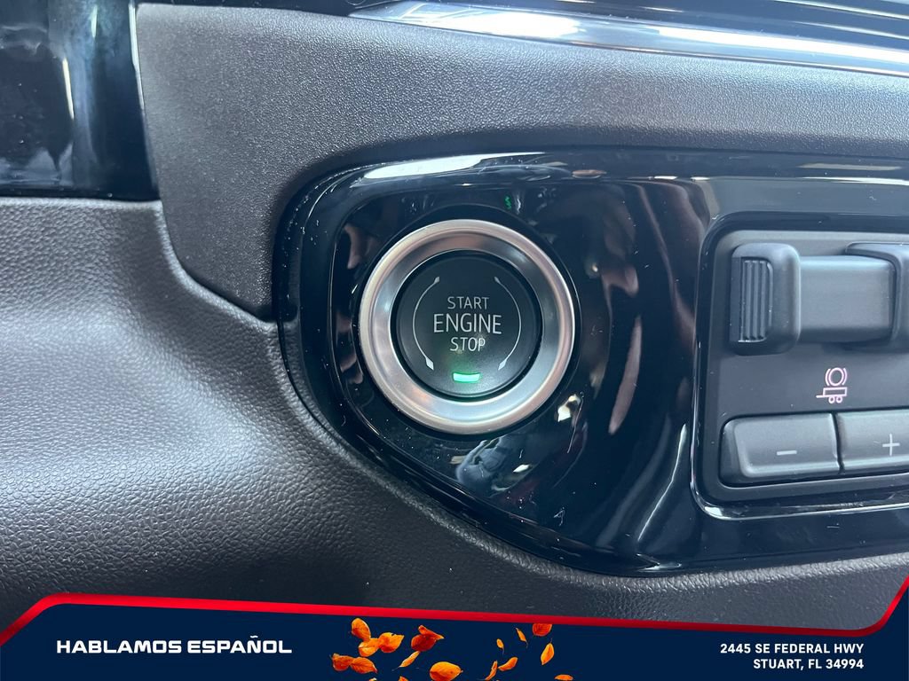 Certified 2025 GMC Sierra 1500 SLT w/ SLT Premium Plus Package AWD/4WD image 28