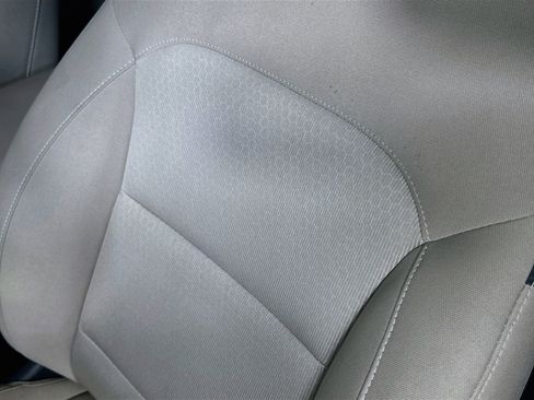 Used 2018 Hyundai Elantra SEL FWD image 18