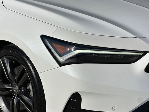 Used 2024 Acura Integra A-Spec image 11