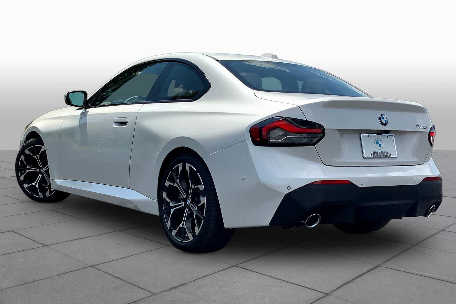 New 2025 BMW 230i Coupe w/ Premium Package RWD image 12