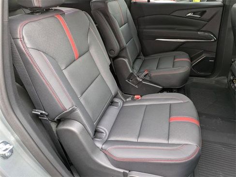 New 2026 Chevrolet Traverse RS image 30