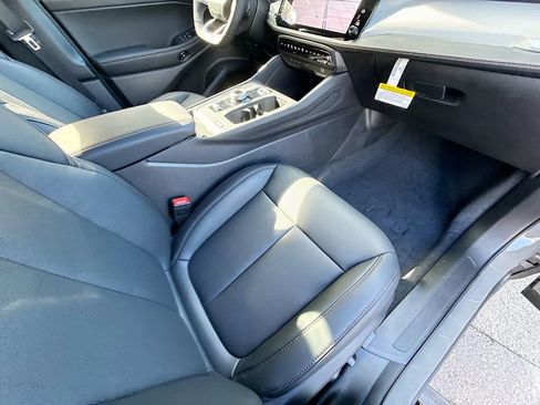 New 2026 Jeep Cherokee Limited AWD/4WD image 32