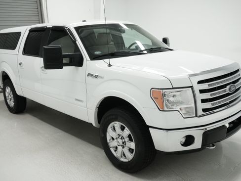 Used 2013 Ford F150 Lariat w/ Lariat Chrome Pkg AWD/4WD image 3