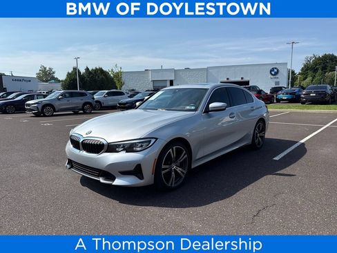 Used 2019 BMW 330i xDrive Sedan w/ Driving Assistance Package AWD/4WD image 1