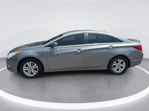 Used 2013 Hyundai Sonata GLS w/ Popular Equipment Pkg FWD image 5