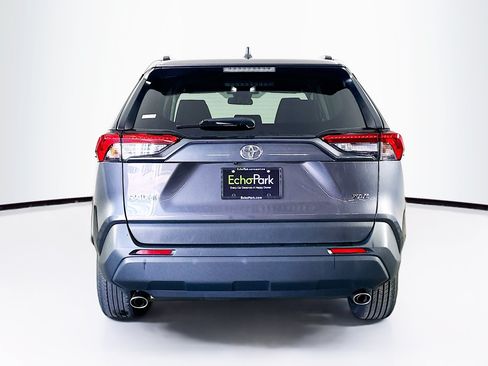 Used 2025 Toyota RAV4 XLE FWD image 7
