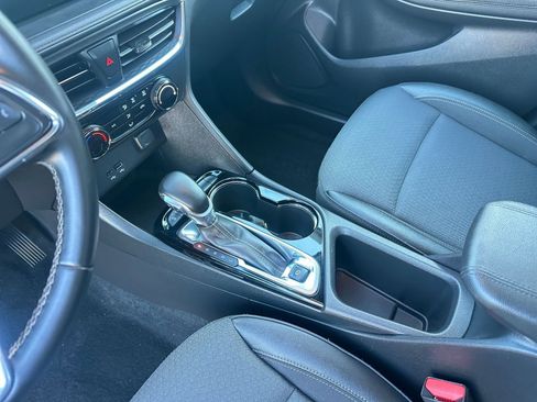 Used 2025 Buick Encore GX Preferred image 41