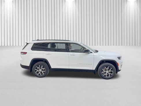 New 2025 Jeep Grand Cherokee L Limited w/ Luxury Tech Group II image 3