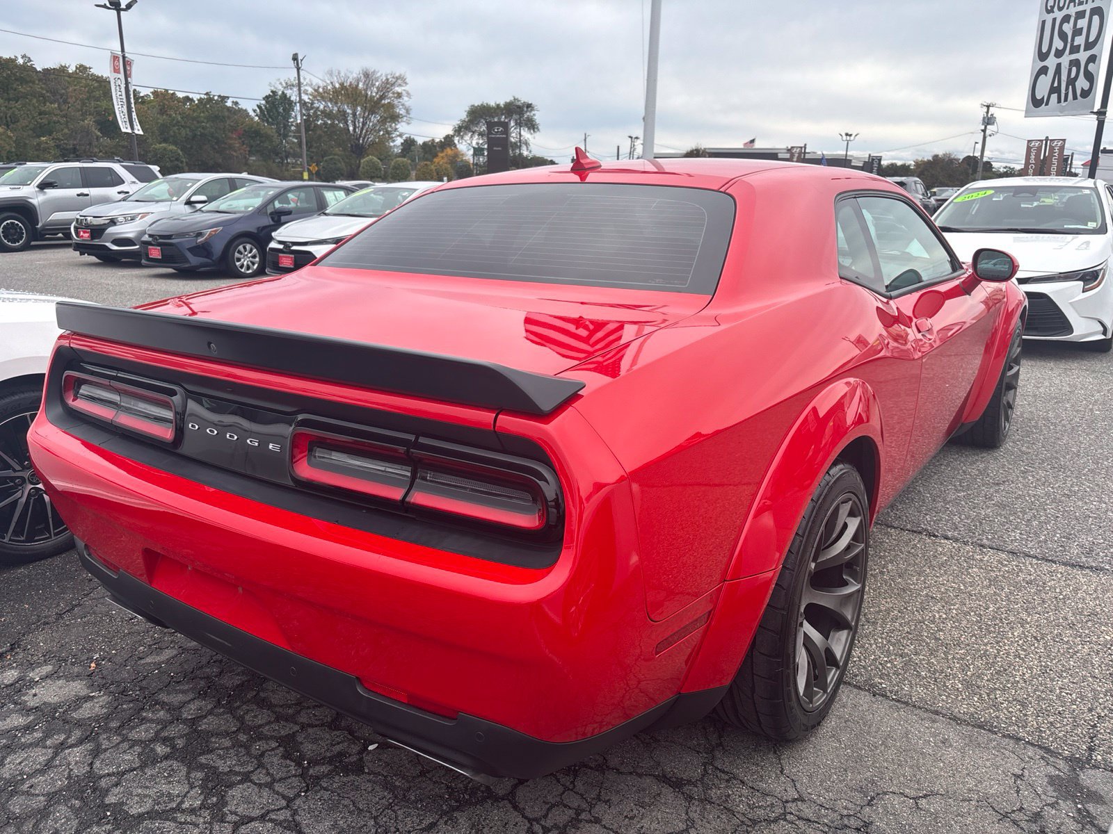 Used 2021 Dodge Challenger R/T Scat Pack RWD image 5