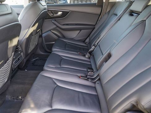Used 2024 Audi Q7 3.0T Premium Plus image 20