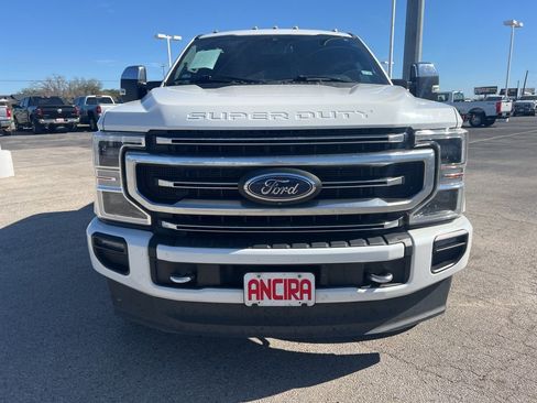 Used 2021 Ford F350 Platinum image 2