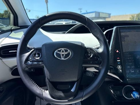 Used 2020 Toyota Prius Prime XLE w/ Carpet Mat Package FWD image 12