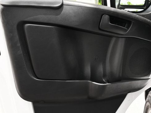 Used 2023 RAM ProMaster 2500 FWD image 13