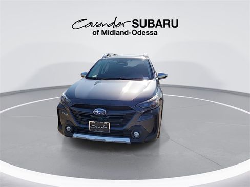 Used 2025 Subaru Outback Touring image 3