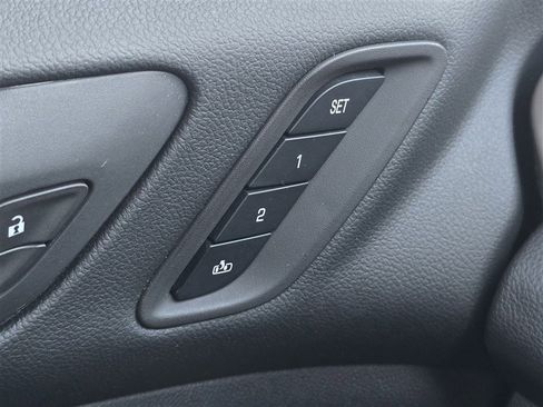 Used 2018 GMC Acadia Denali w/ Technology Package image 14