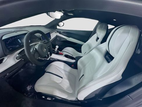 Used 2025 Lotus Emira RWD image 5