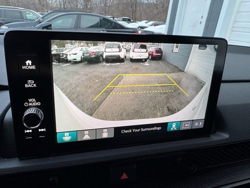 Used 2023 Honda CR-V Sport Touring image 17