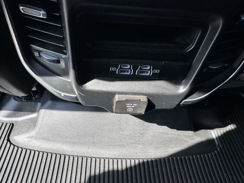 Used 2023 RAM 1500 Laramie image 20