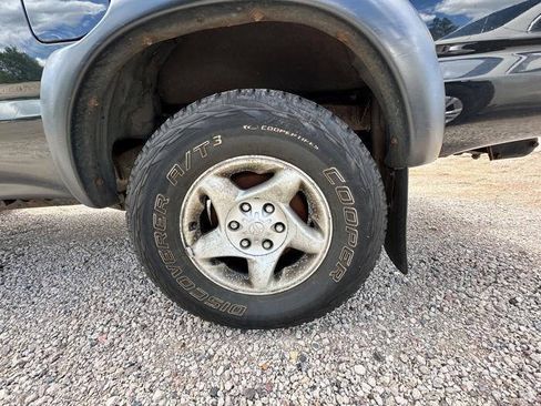 Used 2003 Toyota Tacoma 4x4 Xtracab image 14